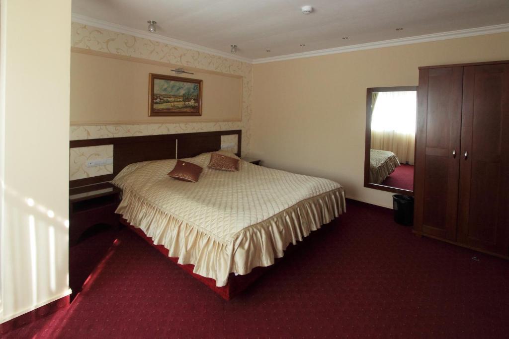 Hotel Botika Kraljevo Rom bilde